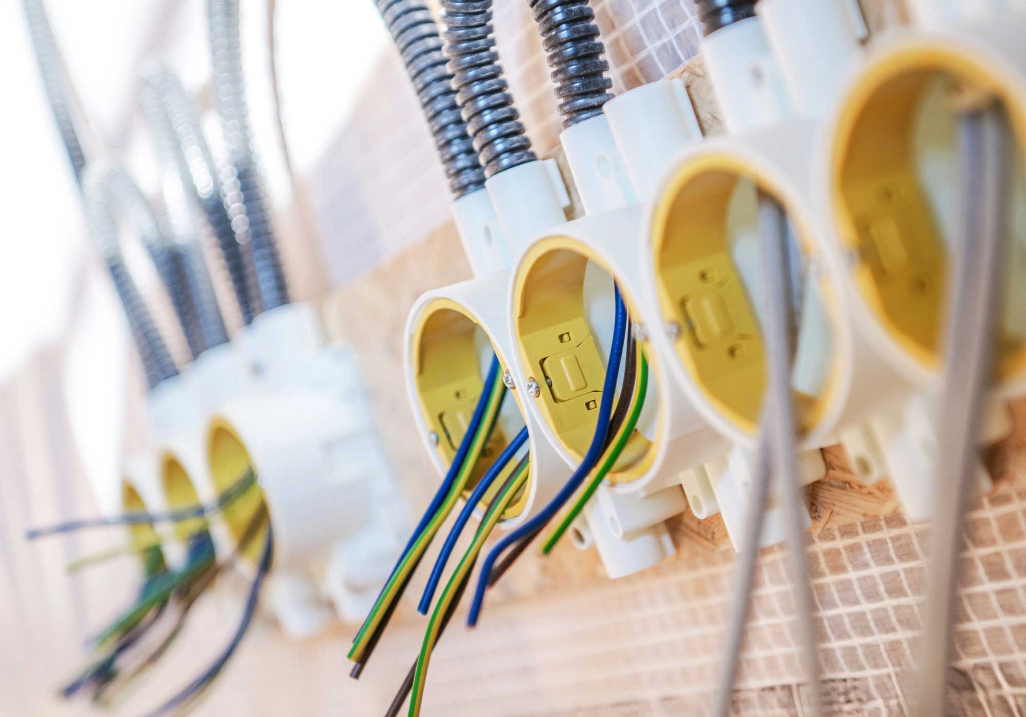 Instaladores eléctricos acreditados – Profesionalidad y seguridad